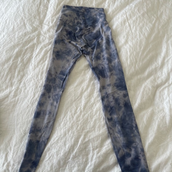 Lululemon Align Leggings - Picture 3 of 4